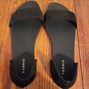 TORRID Size 10.5W *never worn* black sandals